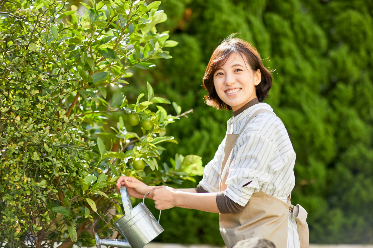 5 Gardening Influencers To Follow In January