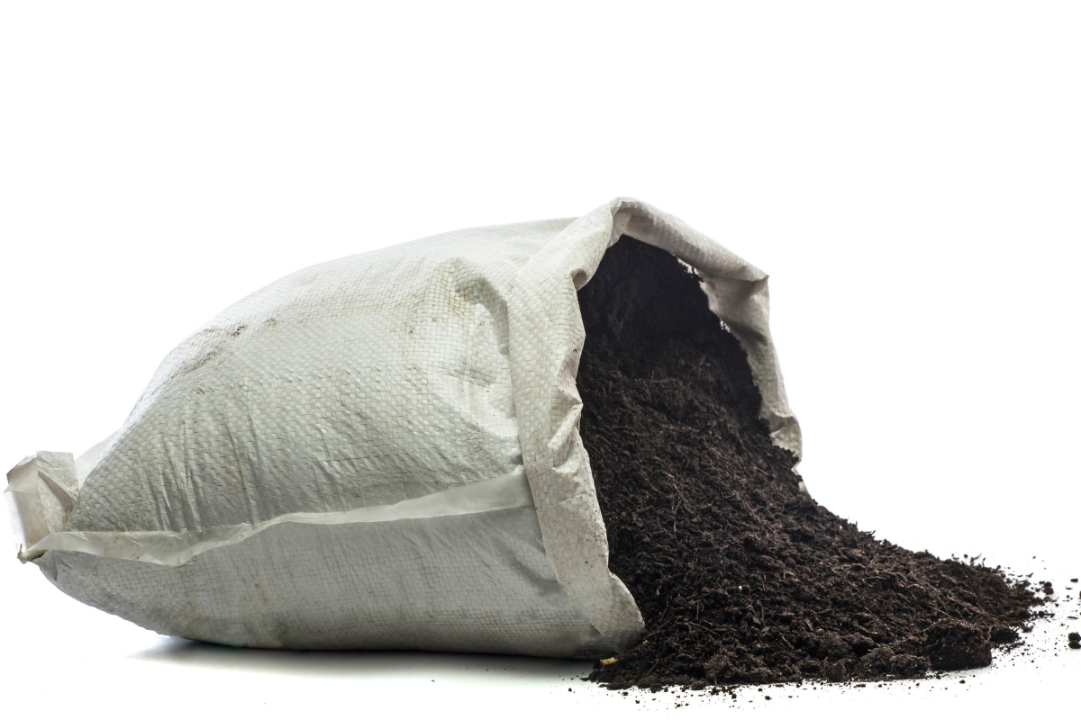 10 Best Manures For Your Garden