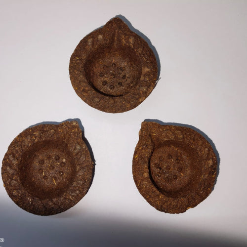 Mosquito Repellent Cow Dung Diya Small (1pc)