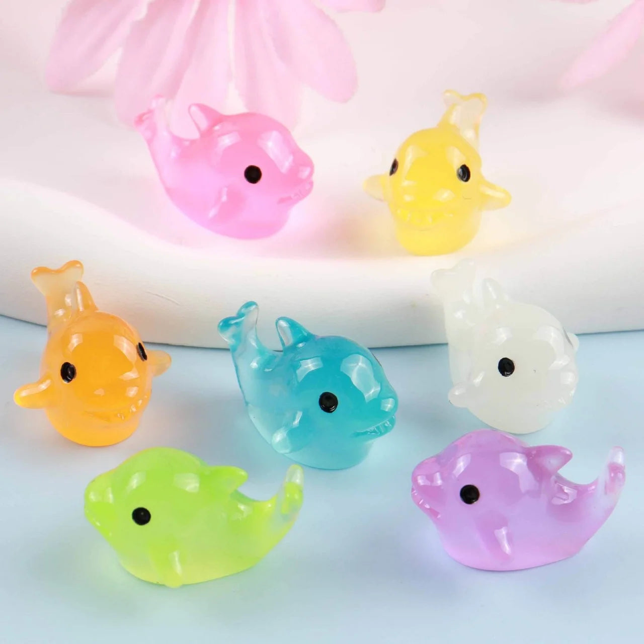 Miniature Glow Fish (1Pc)