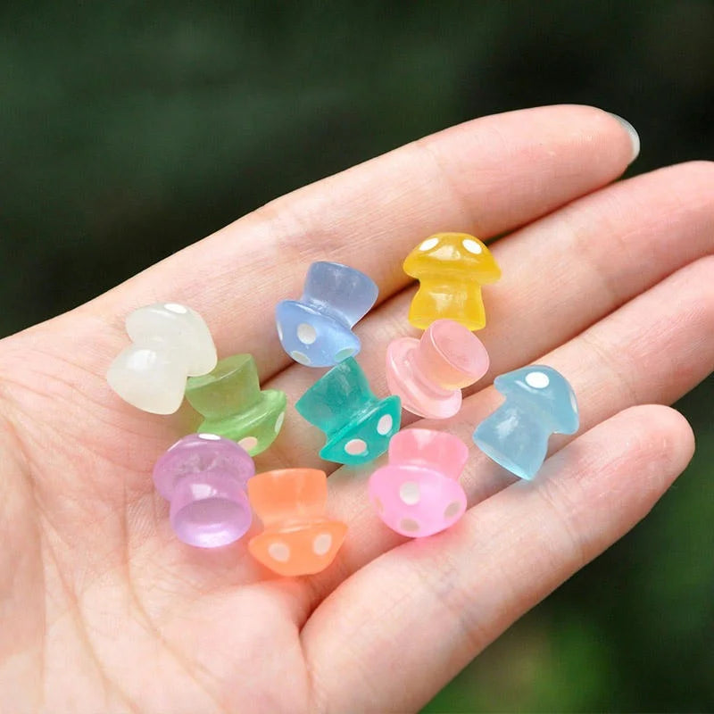 Miniature Glow Mushroom (1Pc)
