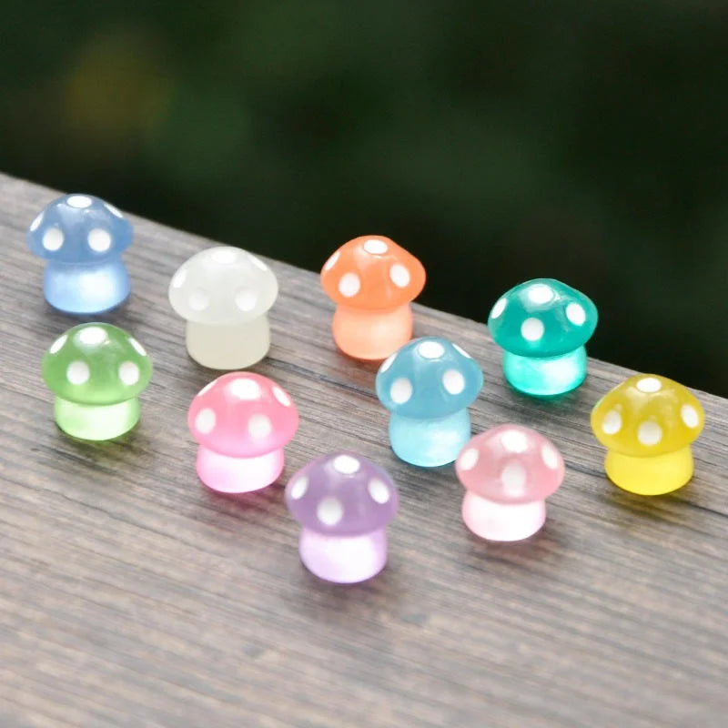 Miniature Glow Mushroom (1Pc)
