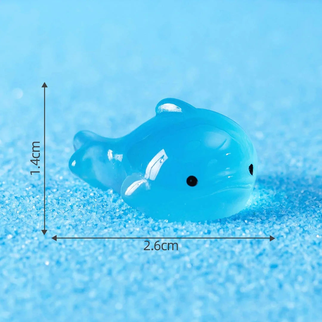 Miniature Glow Dolphin (1Pc)