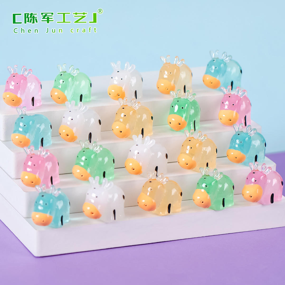 Miniature Glow Cow (1pc)