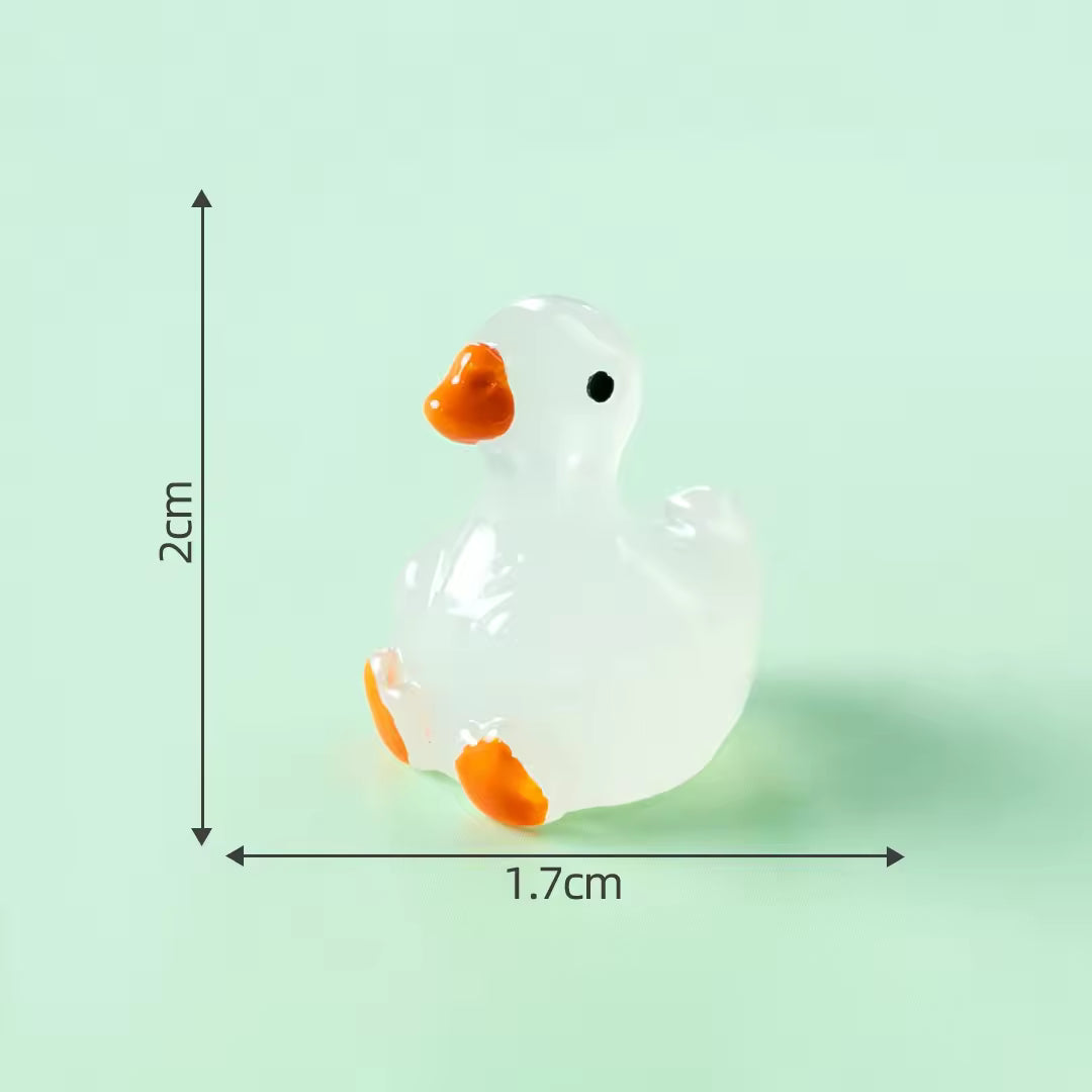 Miniature Glow Cute Duck (1pc)