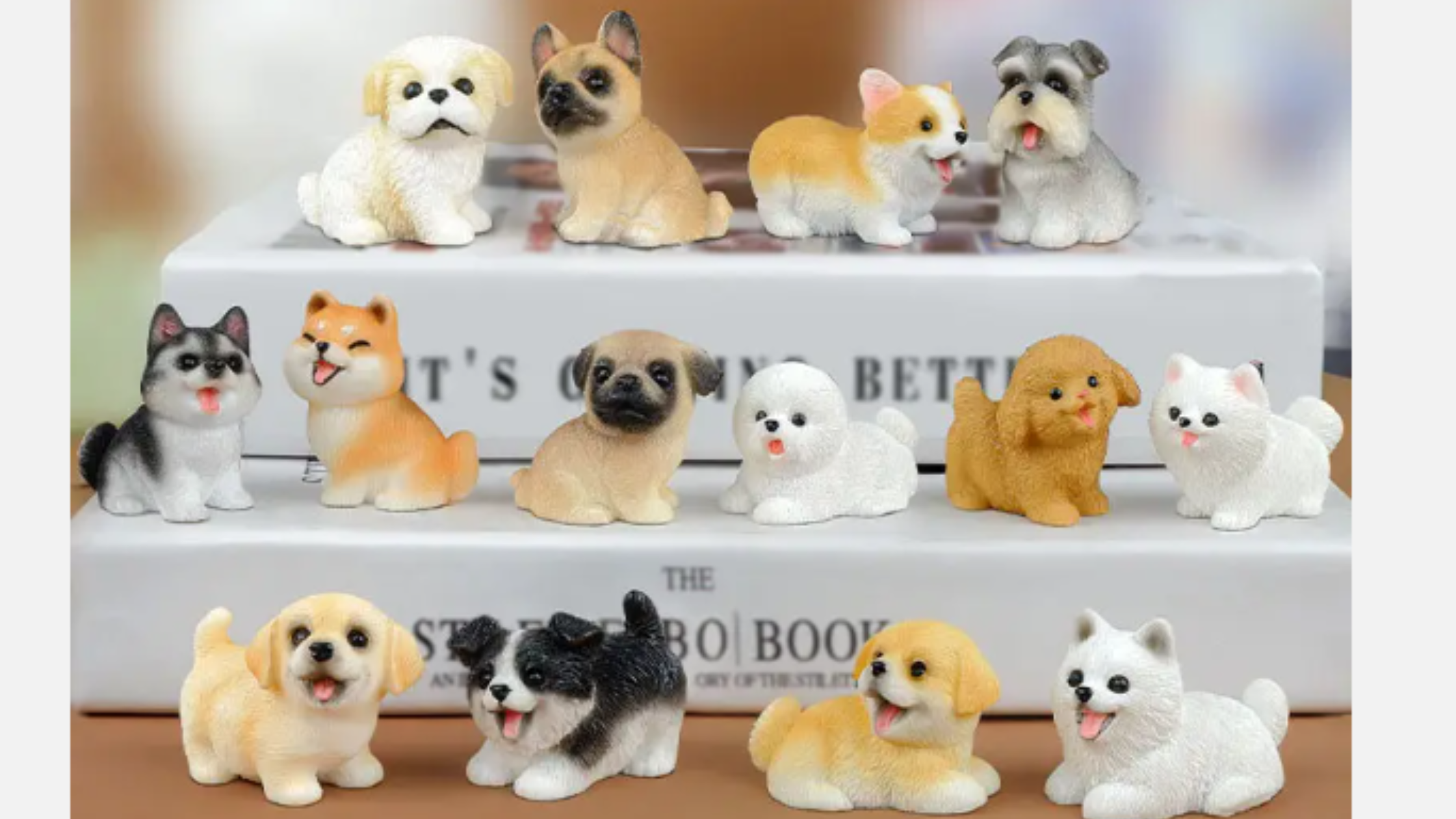 pet miniature toys on the table
